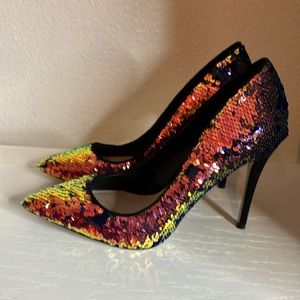 Size 9 Aldo sequin heels